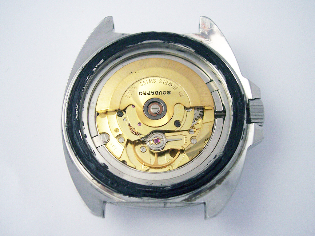 Scubapro 500 ETA Cal. 2784 The Watch Spot