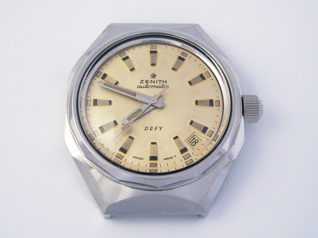 Zenith Defy Automatic Zenith Cal. 2552 PC The Watch Spot