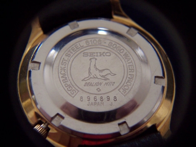 Seiko 6106-8060 (Sea Lion M110) - The Watch Spot