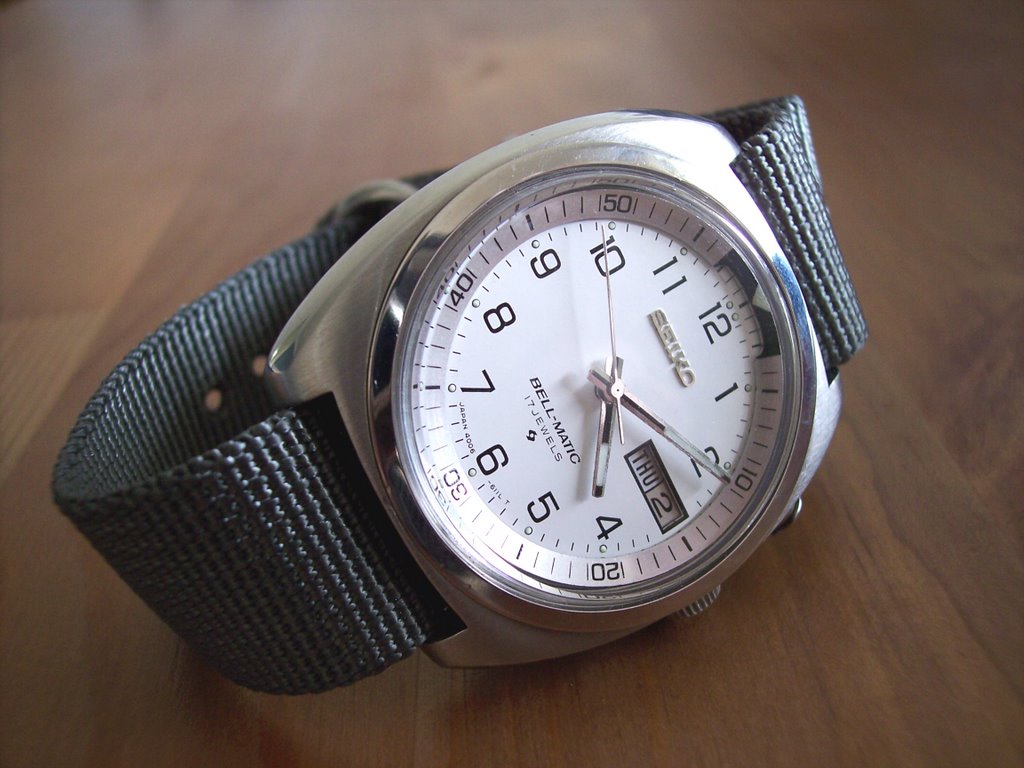Seiko 4006-6070 (17 Jewel Bell-Matic)… | The Watch Spot