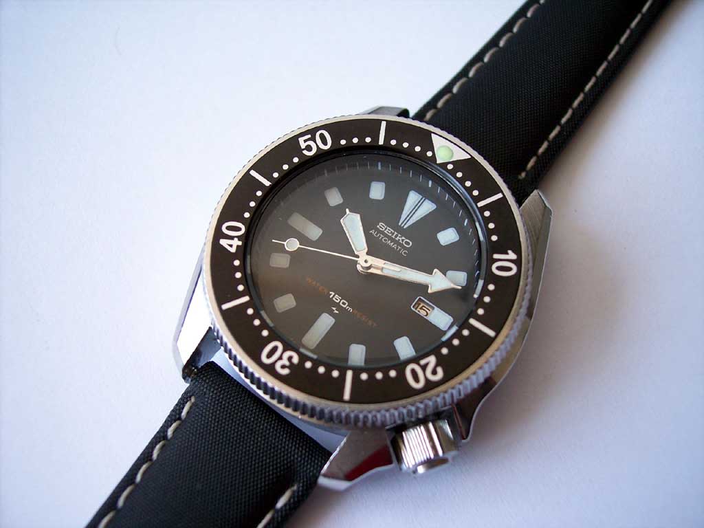 Seiko 4205-014B... - The Watch Spot
