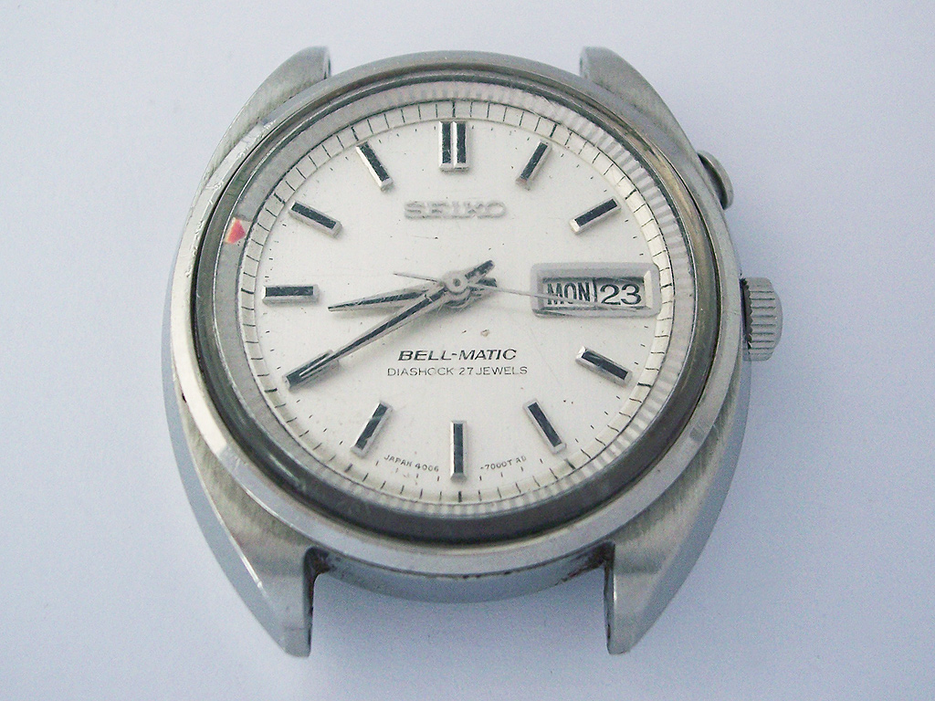 Seiko 4006-7000 'Diashock' Bell-Matic... - The Watch Spot