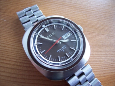 Seiko 4006-6021 (17 Jewel Bell-Matic)... - The Watch Spot | The Watch Spot